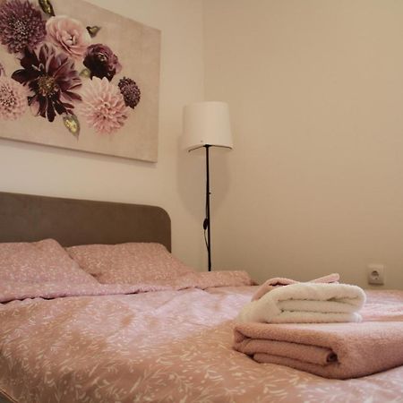 Apartment Sophie Нови-Сад Экстерьер фото