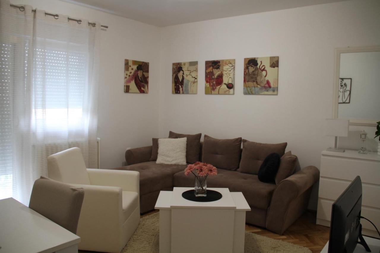 Apartment Sophie Нови-Сад Экстерьер фото